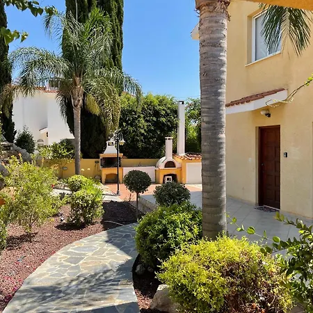 Villa Coral Bay New Furnished Private With Pool