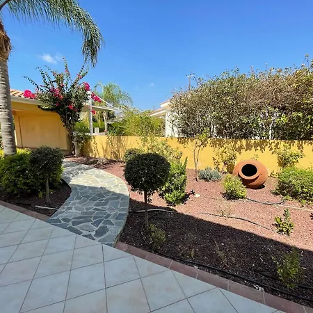 Villa Coral Bay New Furnished Private With Pool Peyia