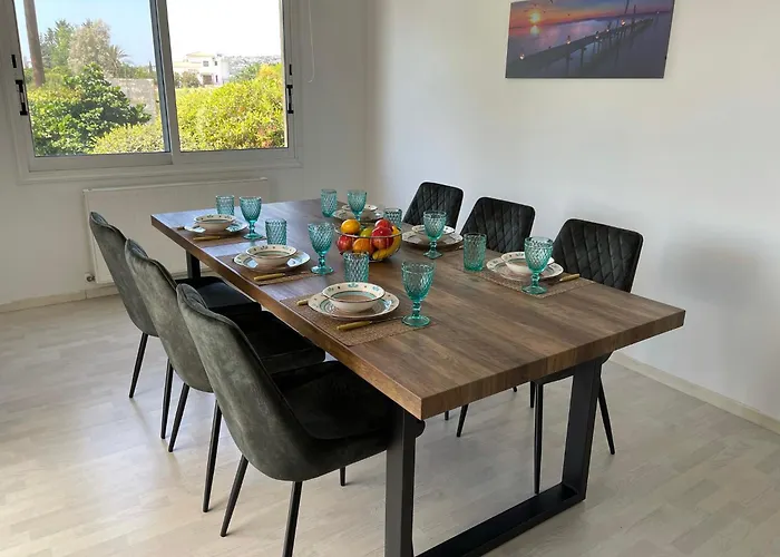 Coral Bay New Furnished Private With Pool * Peyia