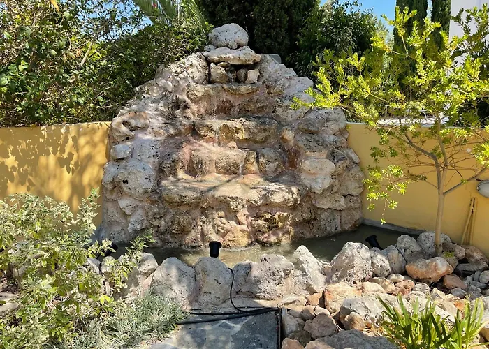 Coral Bay New Furnished Private With Pool *