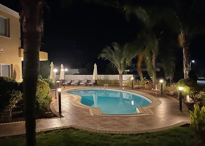 Coral Bay New Furnished Private With Pool * Peyia