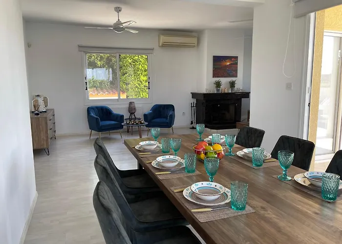 Coral Bay New Furnished Private With Pool * Peyia